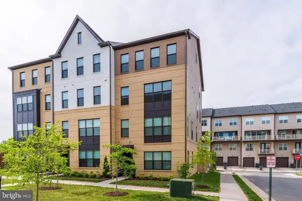 4902 Longmire Way #24, CHANTILLY, VA 20151