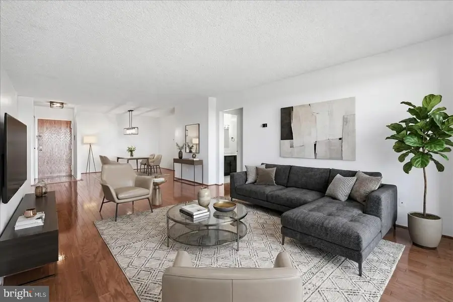 1800 Old Meadow Rd #1412, McLean, VA 22102 - #2