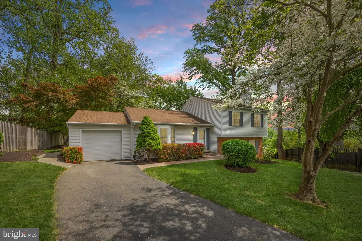 7615 Virginia Ln, Falls Church, VA 22043 - #1