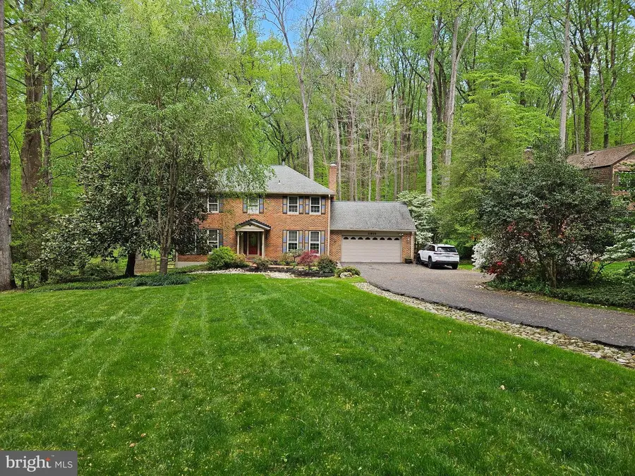 11810 Clara Way, Fairfax Station, VA 22039 - #2