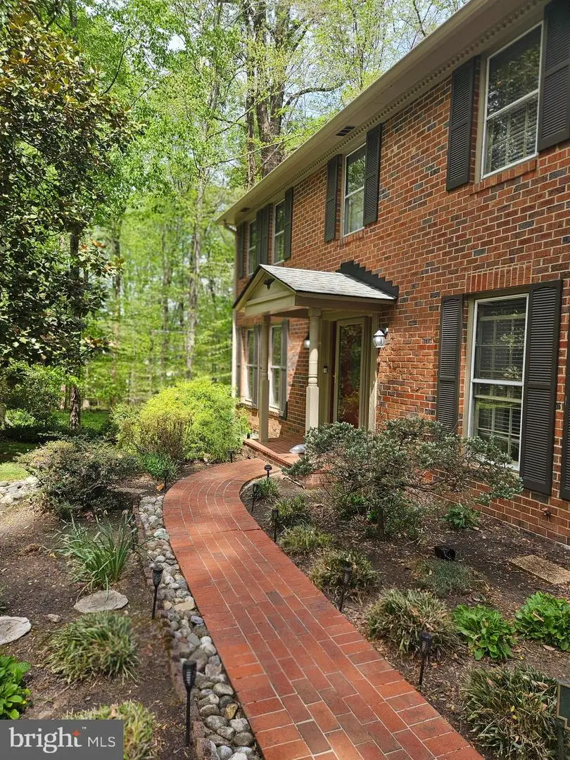 11810 Clara Way, Fairfax Station, VA 22039 - #3