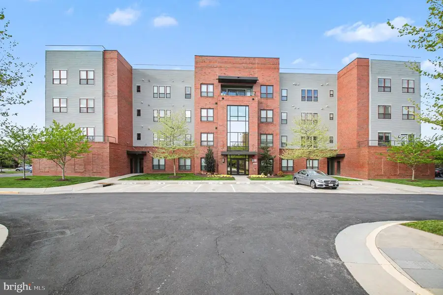 8970 Fascination Ct #214, Lorton, VA 22079 - #2