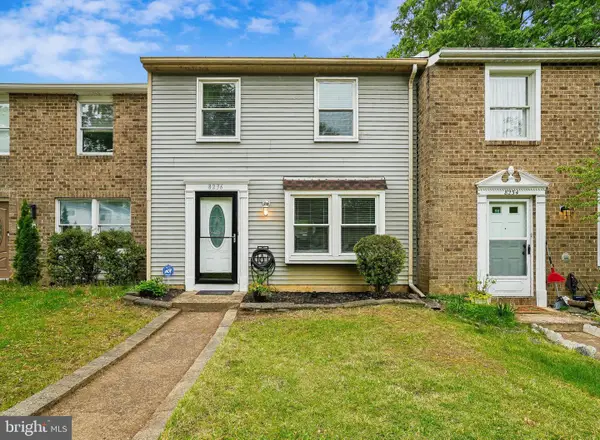 8236 Claremont Woods Dr, ALEXANDRIA, VA 22309