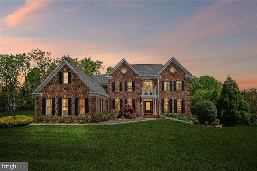 12812 Rose Grove Dr, Oak Hill, VA 20171 - #2
