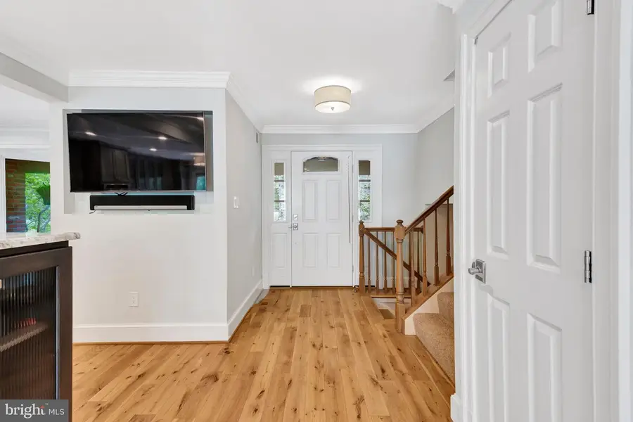 5948 Innisvale Dr, Fairfax Station, VA 22039 - #3