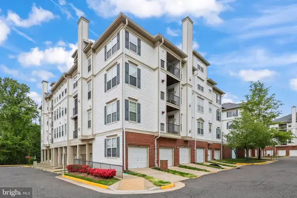 11508 Sperrin Cir #403, FAIRFAX, VA 22030