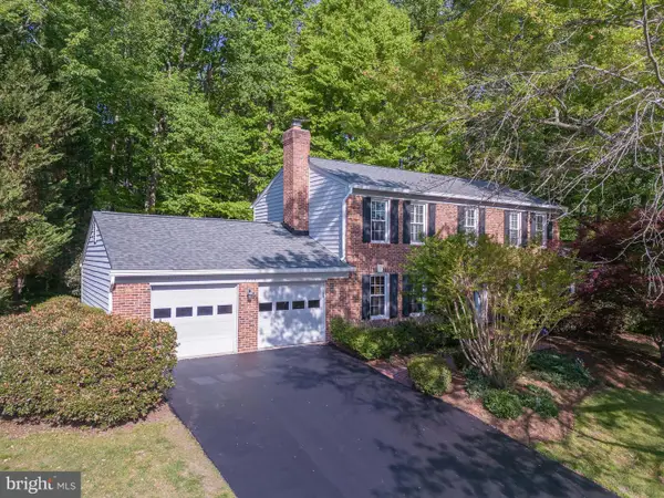 7706 Lakeloft Ct, FAIRFAX STATION, VA 22039