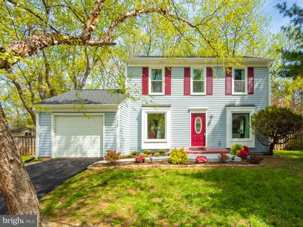 14622 Lock Dr, CENTREVILLE, VA 20120