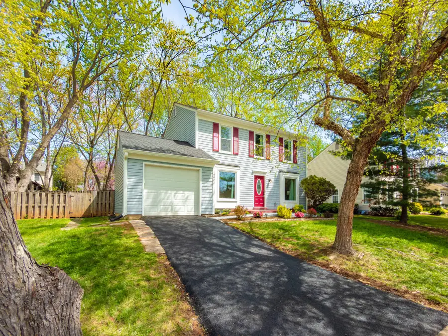 14622 Lock Dr, Centreville, VA 20120 - #2