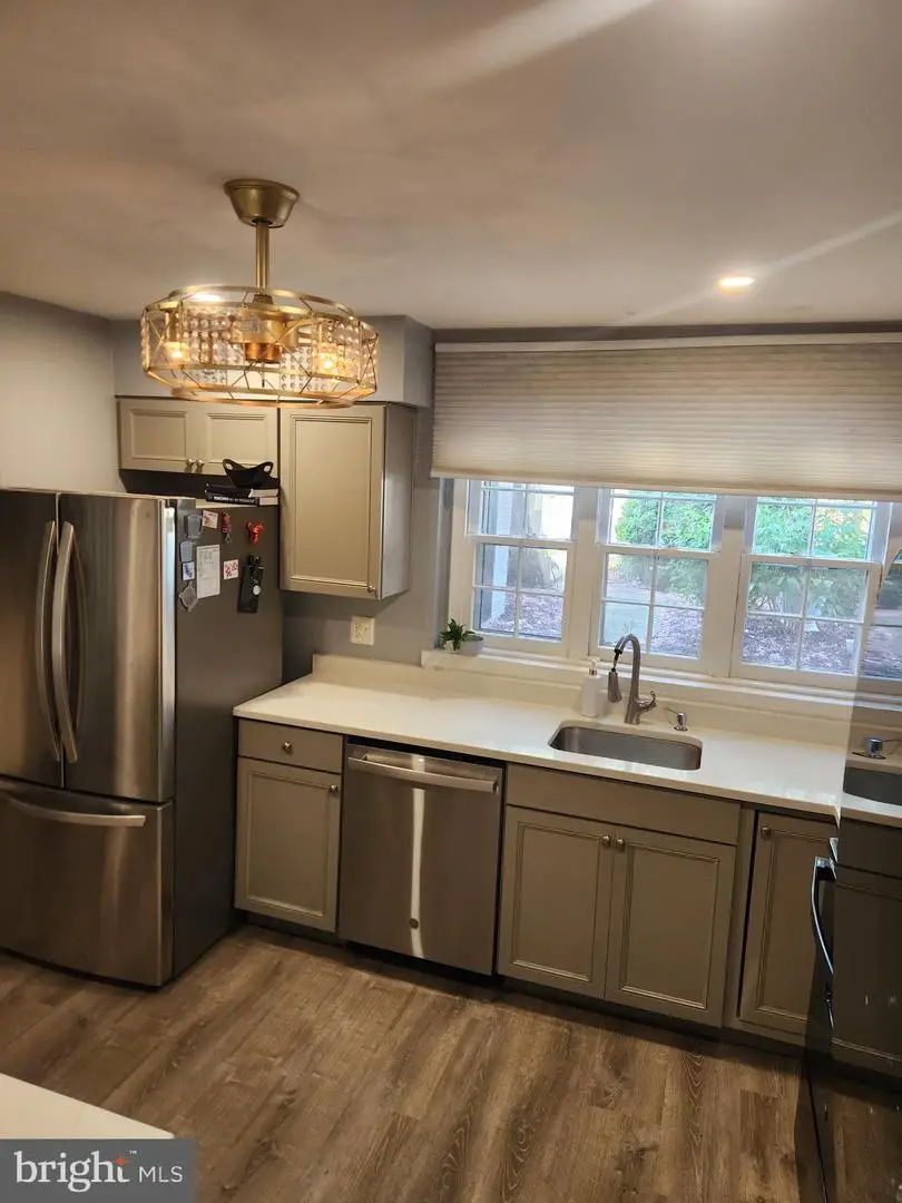 14553 Golden Oak Rd, Centreville, VA 20121 - #2