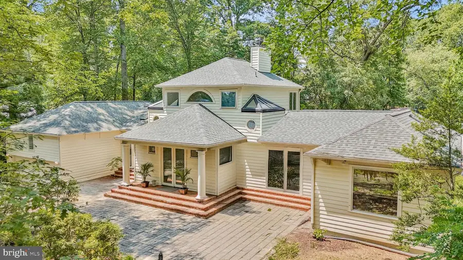 926 Saigon Rd, McLean, VA 22102 - #2