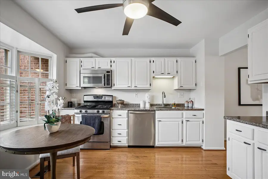 8258 Cedar Landing Ct, Alexandria, VA 22306 - #2