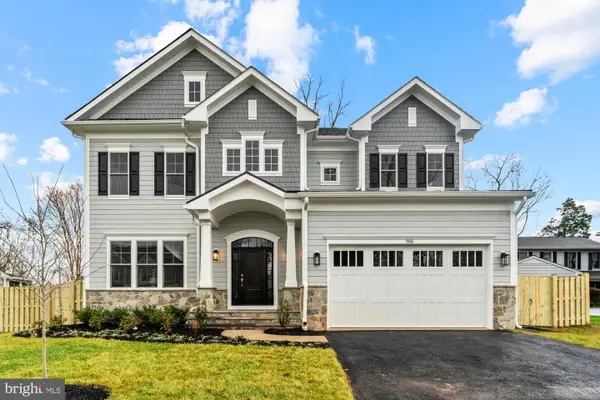 606 Meadow Ln Sw, VIENNA, VA 22180
