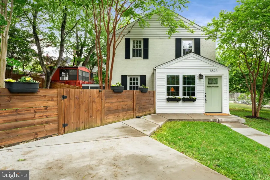 5823 Monticello Rd, Alexandria, VA 22303 - #3
