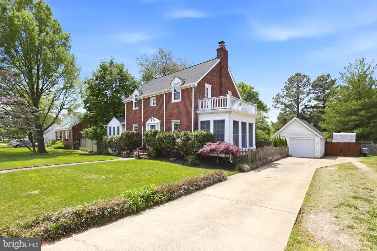 3427 Memorial St, Alexandria, VA 22306 - #1