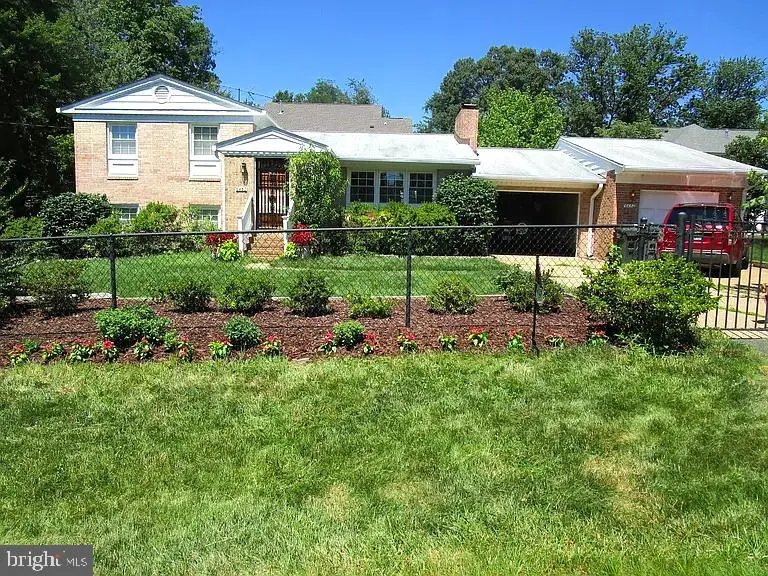 6450 Old Chesterbrook Rd, McLean, VA 22101 - #3