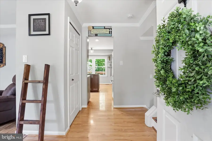 7599 Woodstown Dr, Springfield, VA 22153 - #3