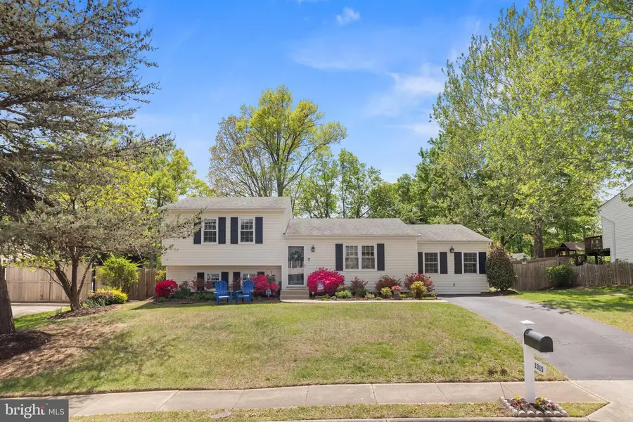 1315 Bayshire Ln, Herndon, VA 20170 - #2