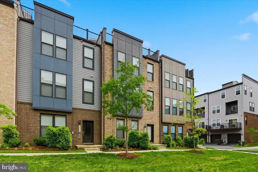 2315 Liberty Loop, Herndon, VA 20171 - #2
