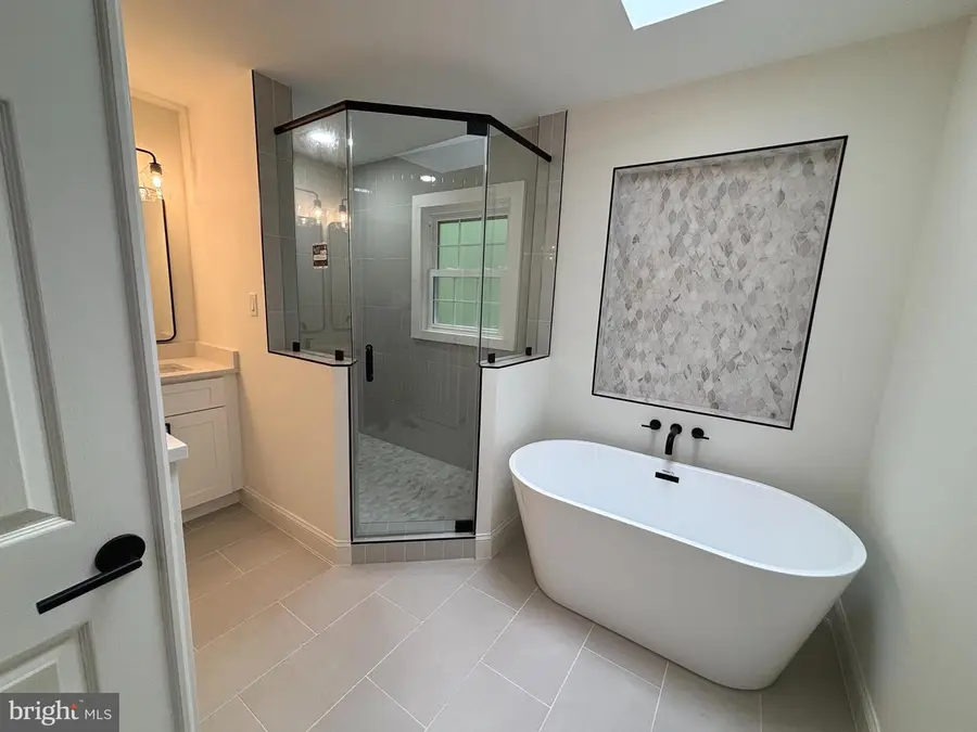 13813 Foggy Hills Ct, Clifton, VA 20124 - #2