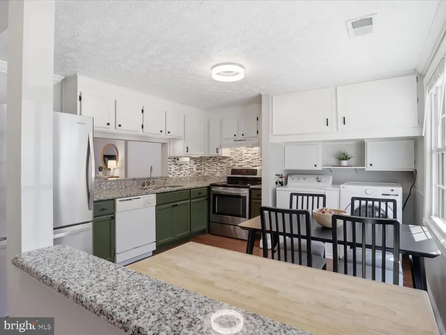 7027 Bryant Towne Ct, Alexandria, VA 22306 - #3