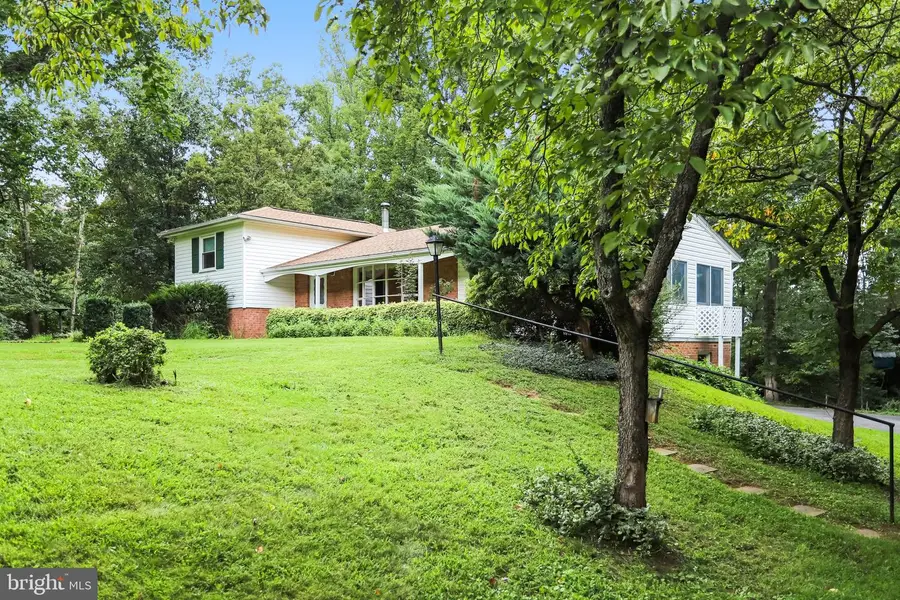12830 Oxon Rd, Herndon, VA 20171 - #3