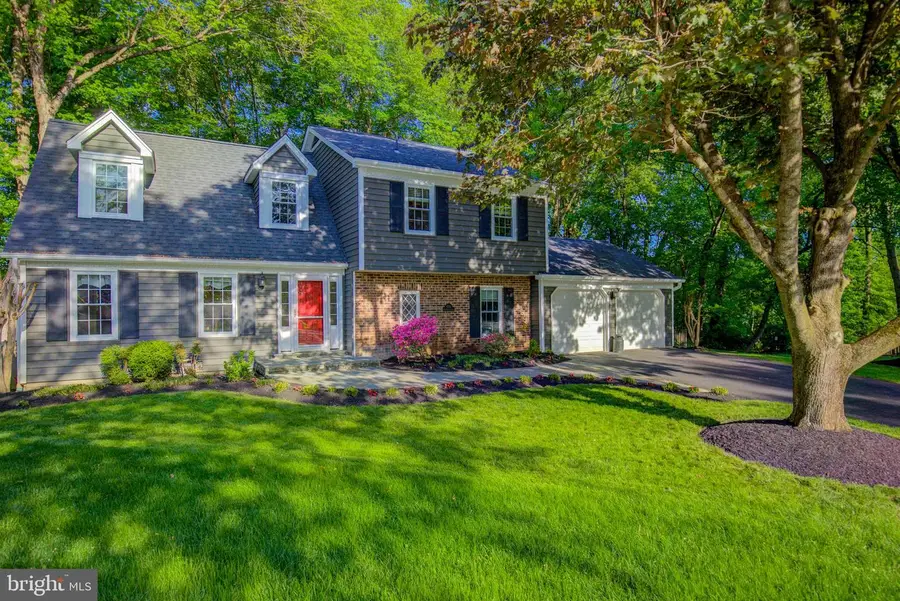9518 Heathwood Ct, Burke, VA 22015 - #3