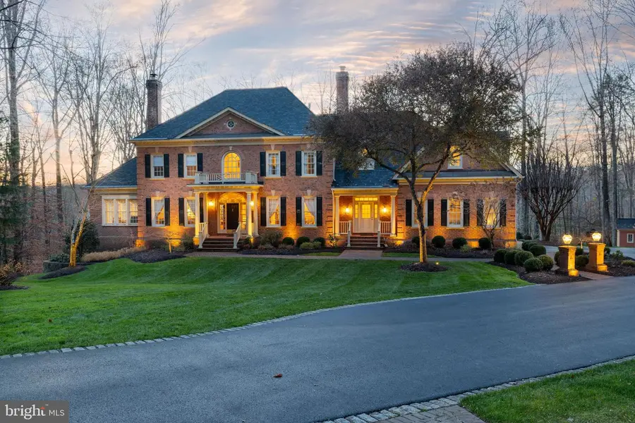 8600 Cathedral Forest Dr, Fairfax Station, VA 22039 - #3