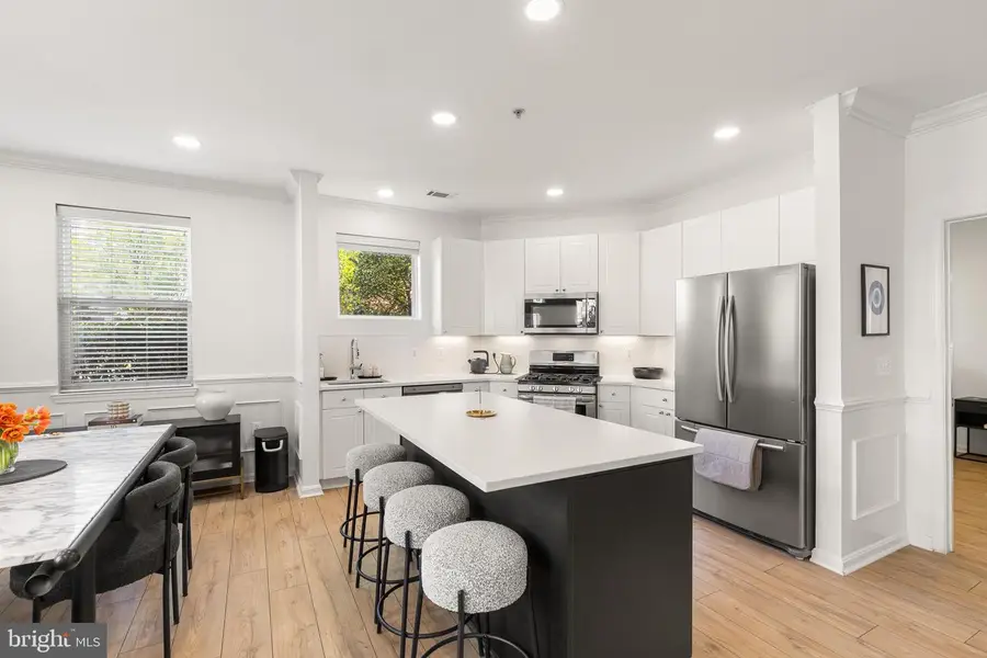 9486 Virginia Center Blvd #2, Vienna, VA 22181 - #3