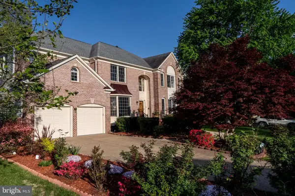 8103 Haddington Ct, FAIRFAX STATION, VA 22039