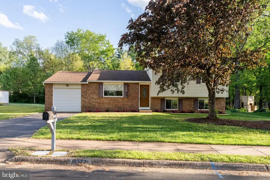 12772 Bradwell Rd, Herndon, VA 20171 - #2