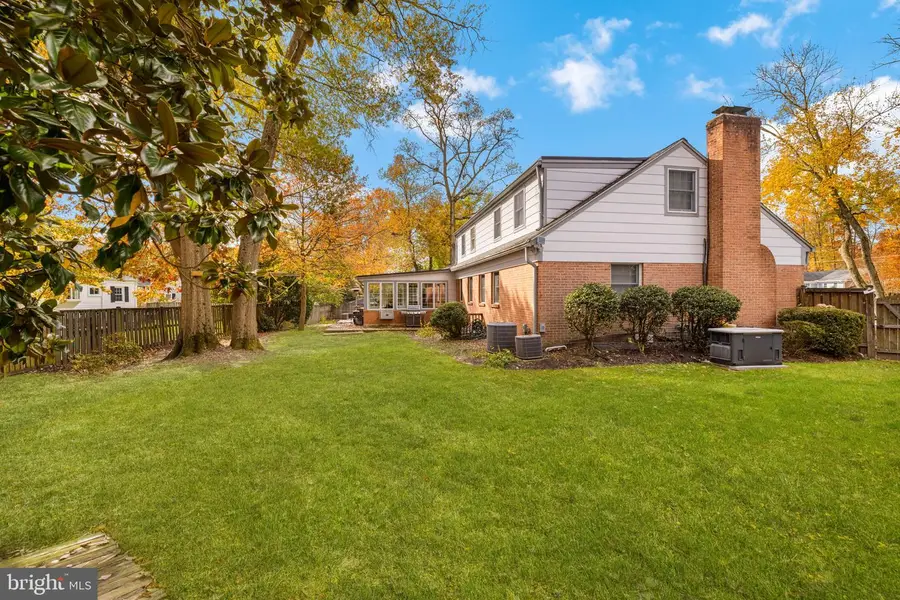 2501 Duxbury Pl, Alexandria, VA 22308 - #2