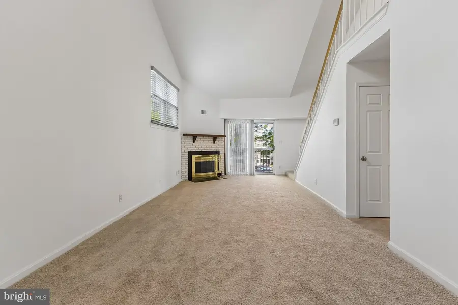 13551 Orchard Dr #3551, Clifton, VA 20124 - #2