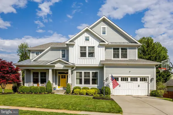 504 Valley Dr Se, VIENNA, VA 22180