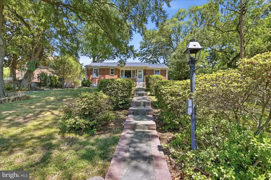 3112 Groveton St, Alexandria, VA 22306 - #2