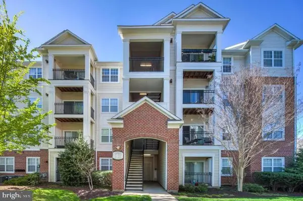 12901 Centre Park Cir #420, HERNDON, VA 20171
