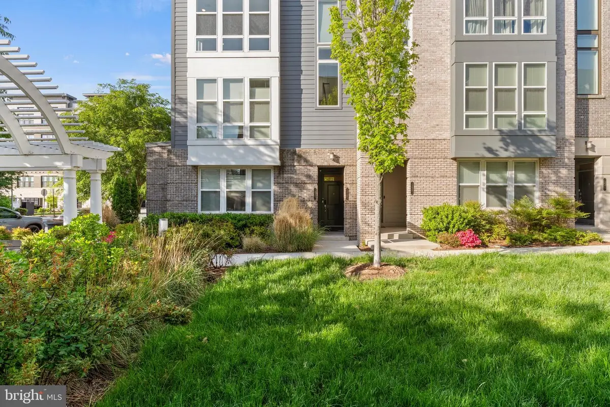13385 Launders St #75, Herndon, VA 20171 - #1