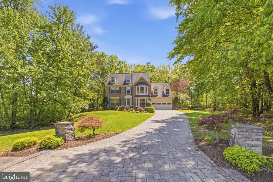 6762 Bronze Post Rd, Centreville, VA 20121 - #2