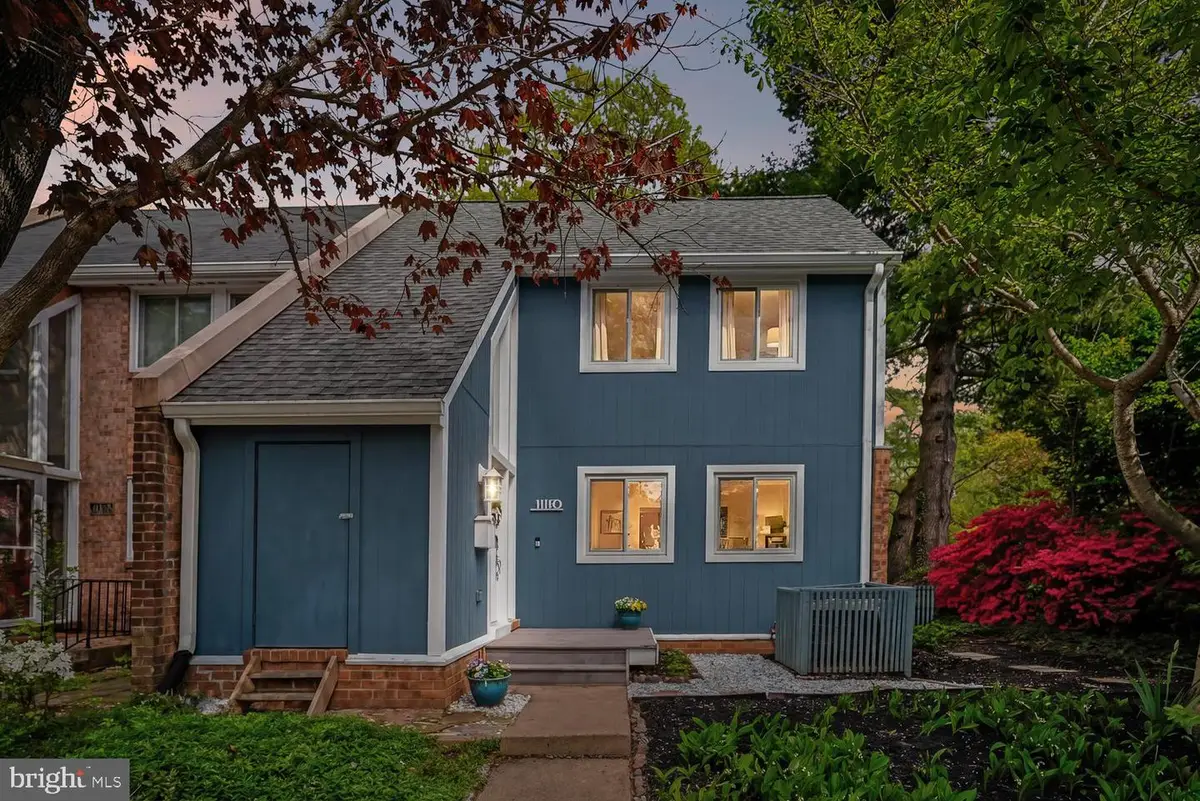 11110 Forest Edge Dr, Reston, VA 20190 - #1