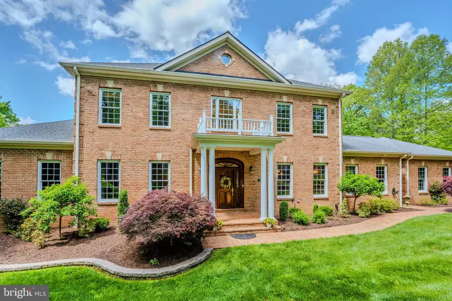 12820 Dunvegan Dr, Clifton, VA 20124 - #3