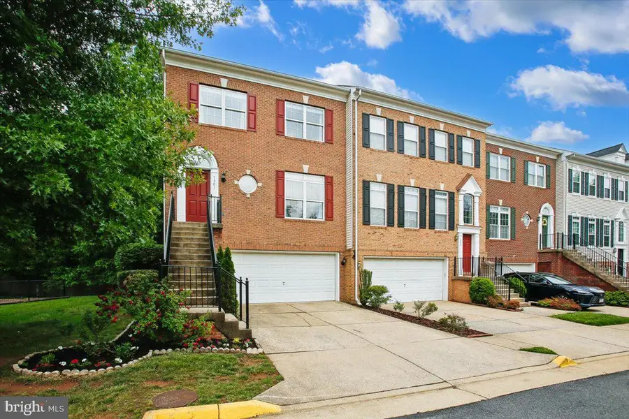 7301 Oldham Leeds Way, Springfield, VA 22150 - #2
