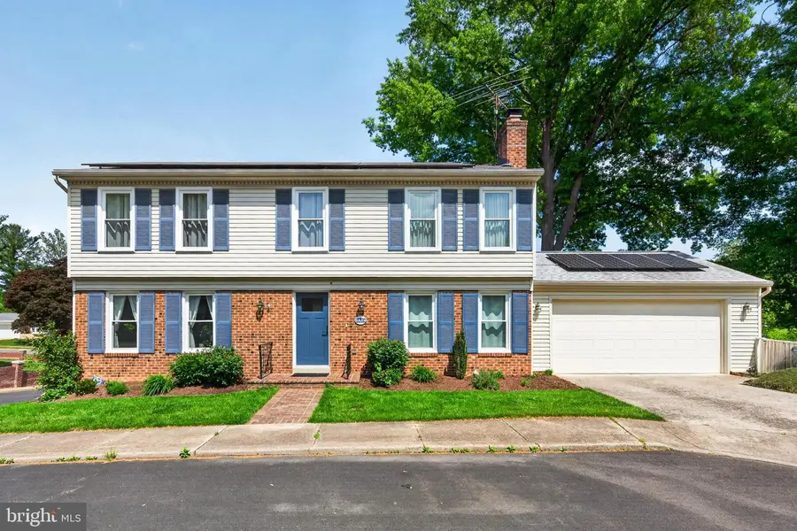 1834 Saint Roman Dr, Vienna, VA 22182 - #3