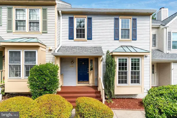 8226 Maple Ridge Ave, SPRINGFIELD, VA 22153