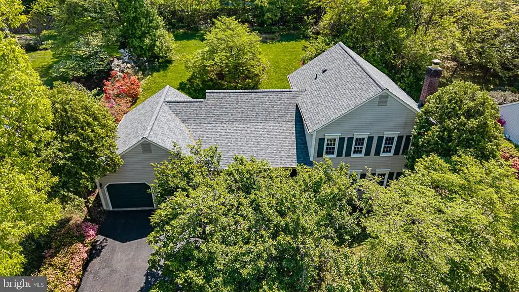 2701 Reign St, Herndon, VA 20171 - #1