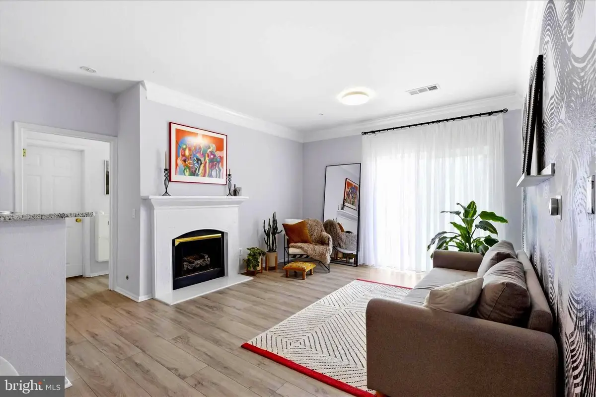 1601 Spring Gate Dr #1204, McLean, VA 22102 - #1