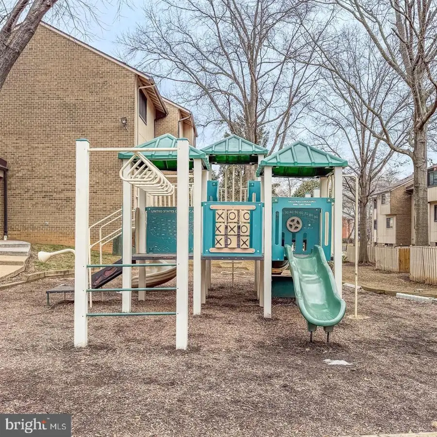2674 Glengyle Dr #53, Vienna, VA 22181 - #3