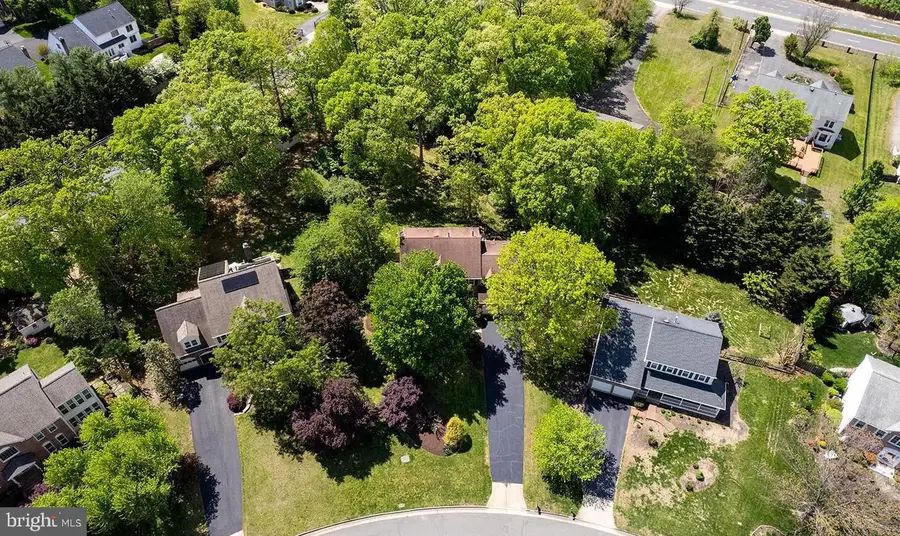 13113 Willow Edge Ct, Clifton, VA 20124 - #2