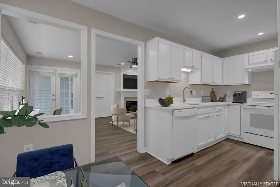 9257 Cardinal Forest Ln #101, Lorton, VA 22079 - #2