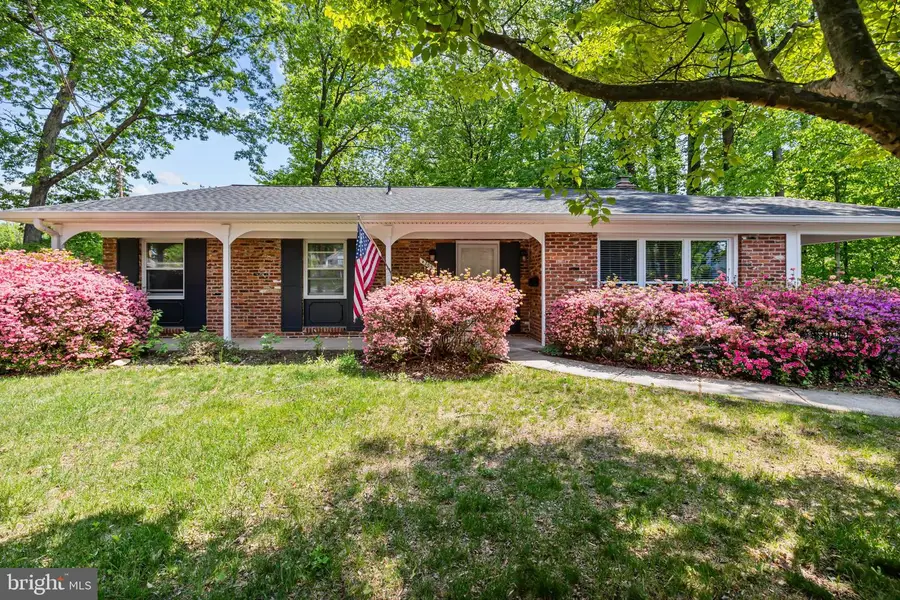 4205 Breezewood Ln, Annandale, VA 22003 - #3