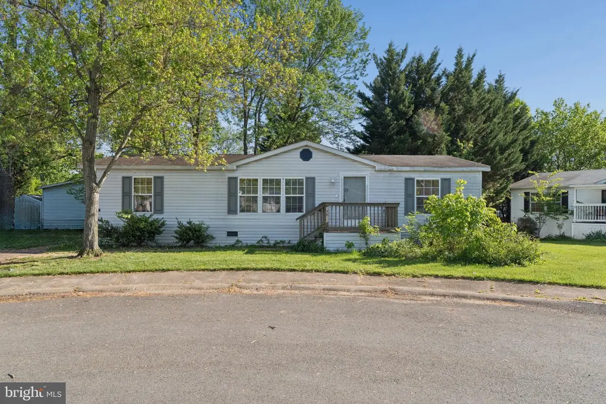 14611 Northwest Pl, Chantilly, VA 20151 - #1